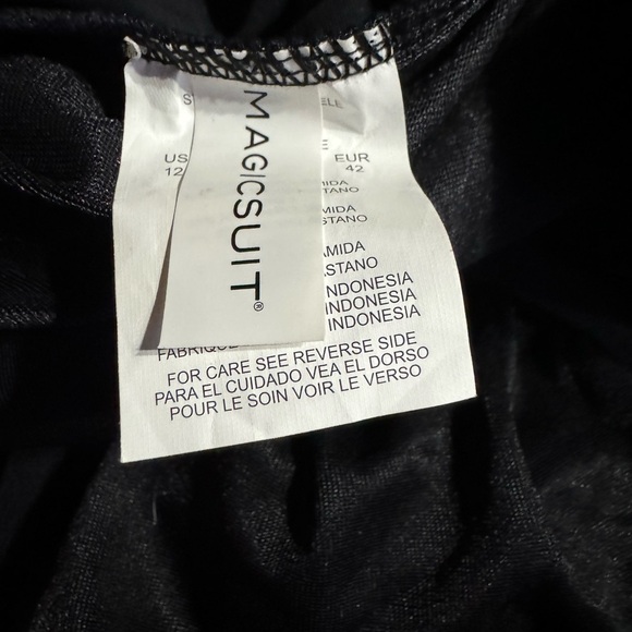 Magicsuit Colorblock Goddess One Piece Swimsuit in Navy/Black Size 12 New - Picture 7 of 9